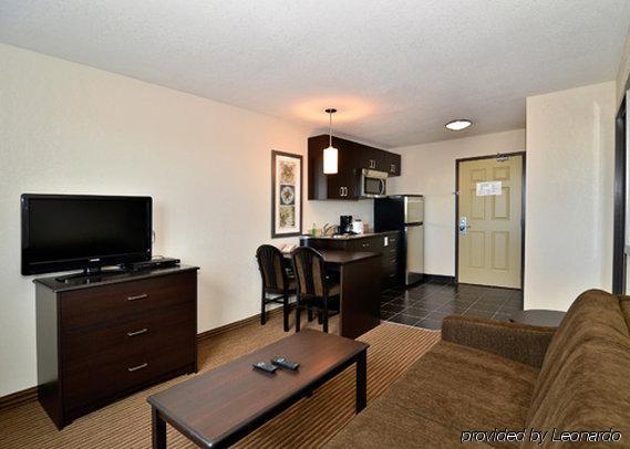 Quality Inn & Suites Thompson Habitación foto
